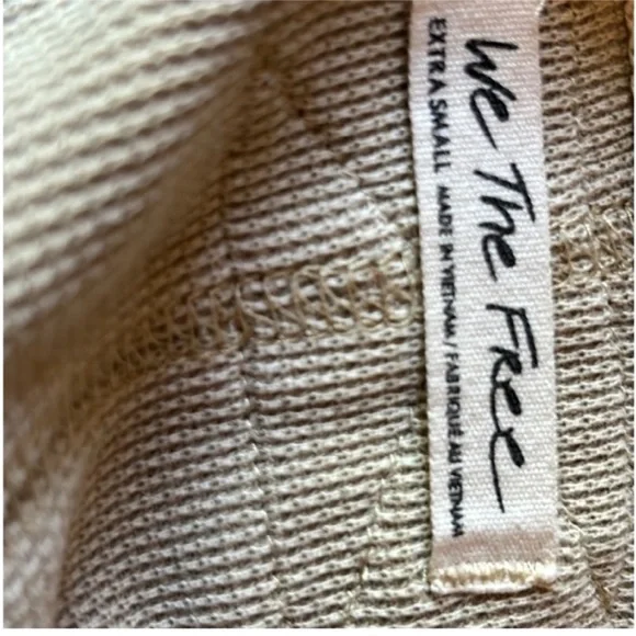 🆕WOT Free People Henley in Oatmeal - Picture 5 of 11